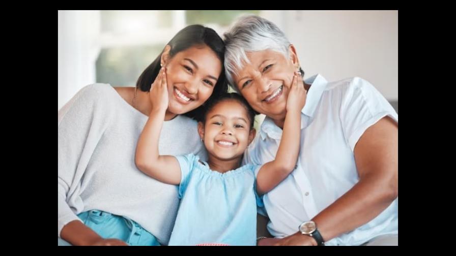 El poder de las abuelas: cómo su amor y sabiduría influyen en la vida de sus hijos y nietos