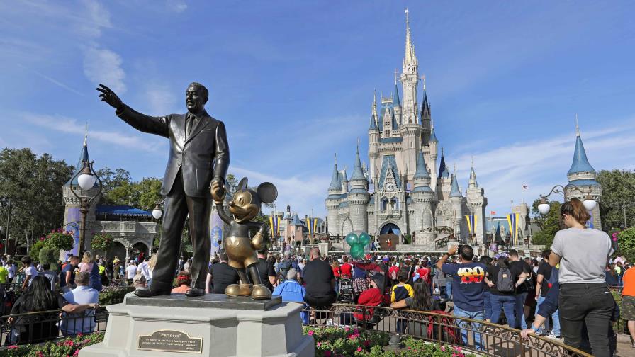 Junta de Disney prohibió las licorerías en su territorio, pero no las prisiones Junta de Disney prohibió las licorerías en su territorio, pero no las prisiones