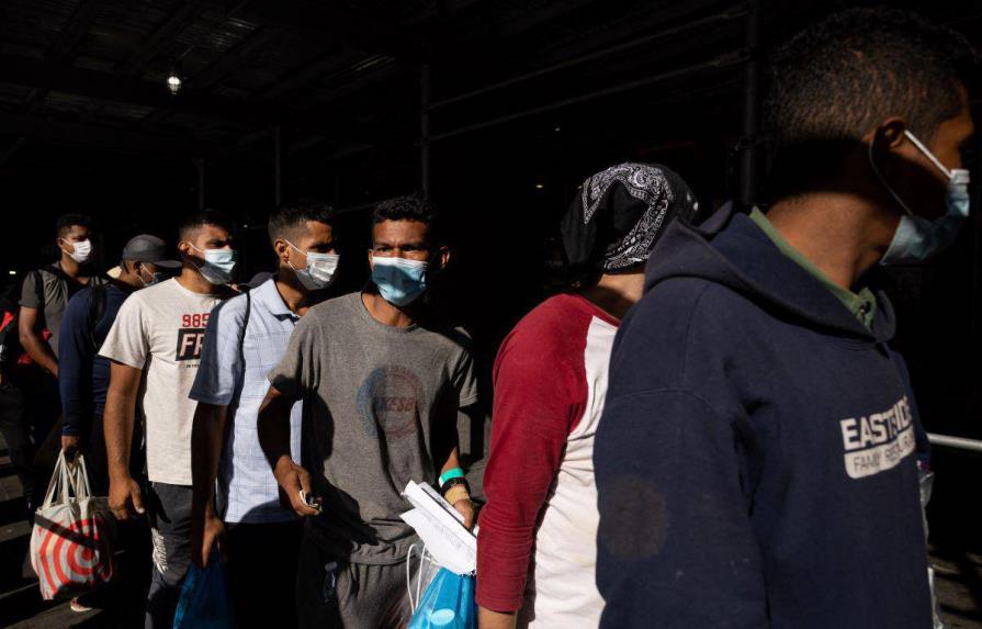 Inmigrantes dominicanos que busquen entrar por frontera con México serán deportados