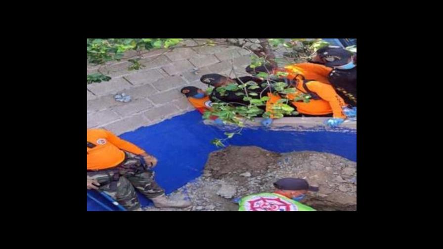 Hombre hallado enterrado en un patio habría sido asesinado por un empleado y un amigo suyo