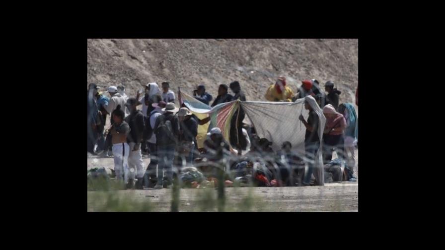 Traficantes cobran 10,000 dólares a migrantes ante el fin del Título 42