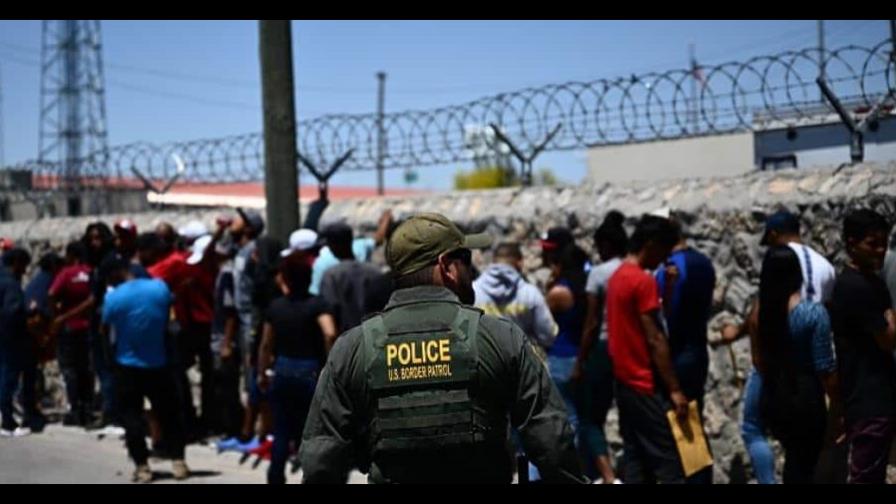 EEUU tiene 24,000 agentes en frontera con México en previsión de caos