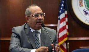 Detienen a legislador puertorriqueño por protestar contra instalación de una antena