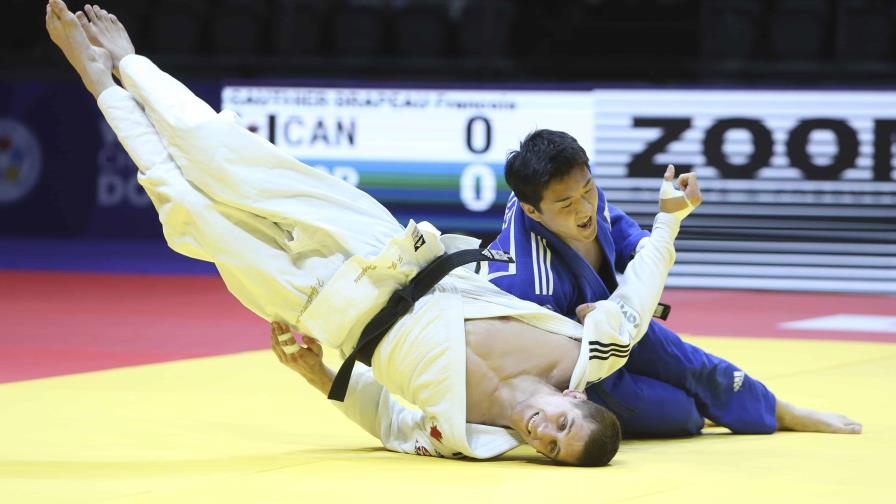 Expulsan en el Mundial de judo a espectadores con un emblema patriótico ruso