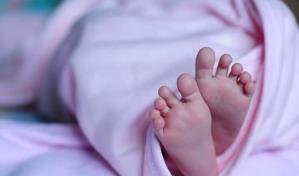 Nace el primer bebé en Reino Unido con ADN de tres personas