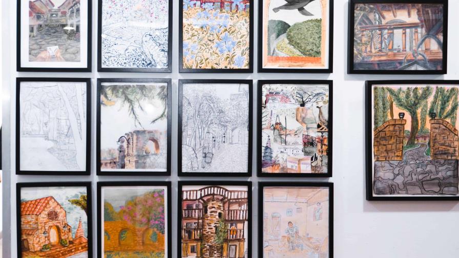 Talento y creatividad en exposiciones de la trigésima novena graduación chavonera Talento y creatividad en exposiciones de la trigésima novena graduación chavonera