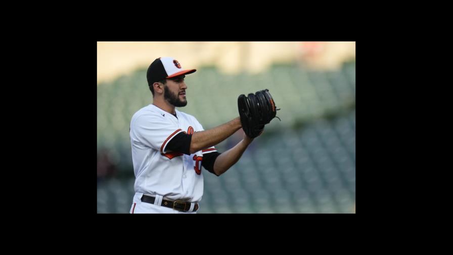 Con jonrón de Rutschman y los Orioles se imponen a Rays