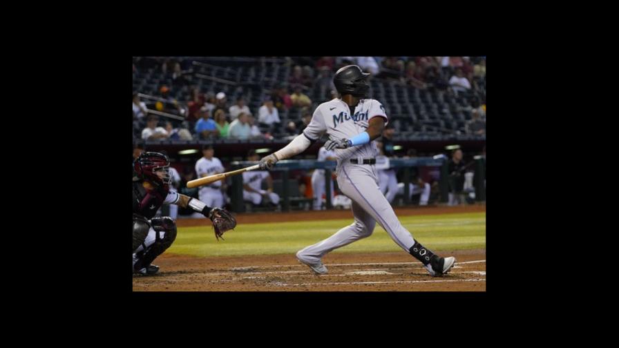Sánchez brilla; Marlins superan a Diamondbacks Sánchez brilla; Marlins superan a Diamondbacks