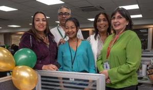 Siguen las felicitaciones por el 22 aniversario de Diario Libre