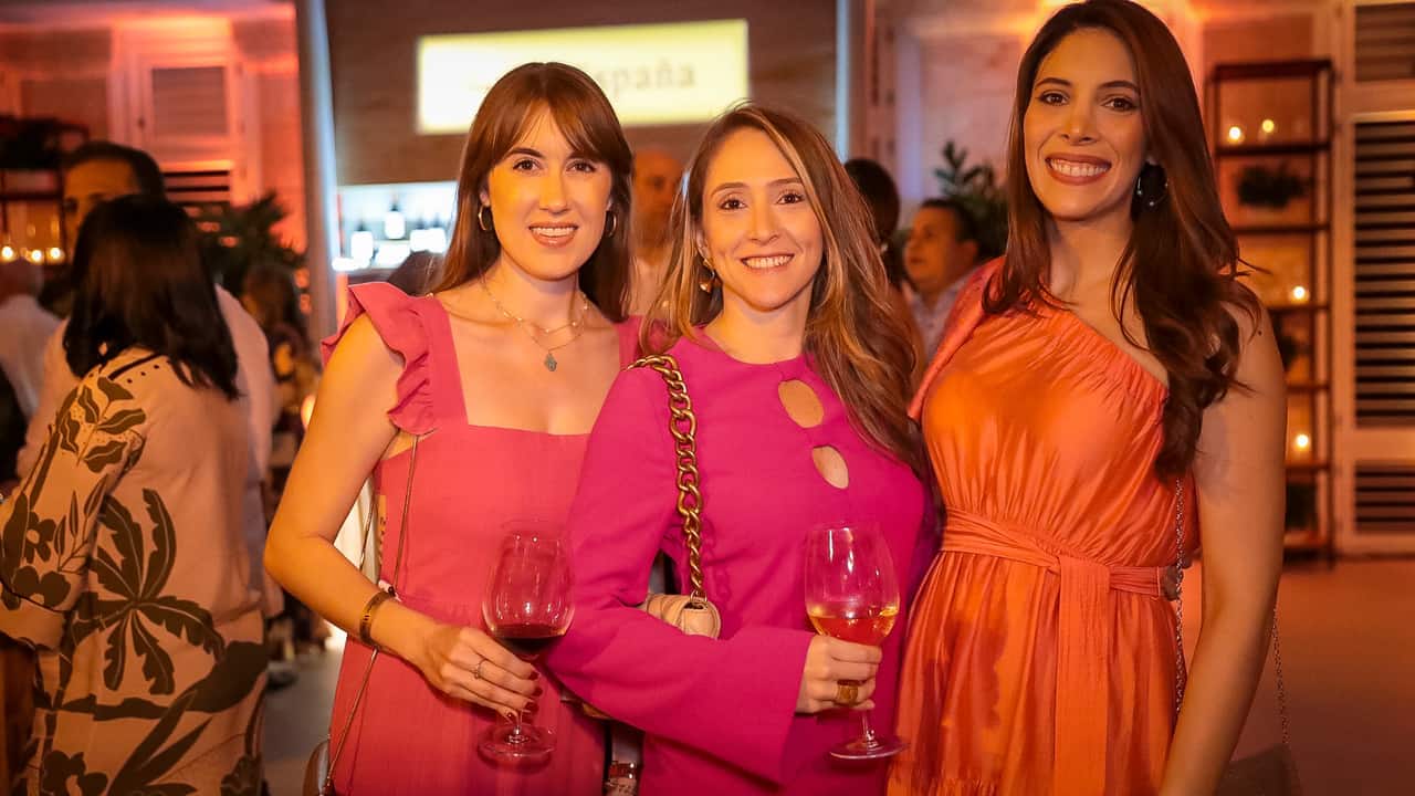 Candace O'quinn, María José Alifano, Yubraidy Delgado.