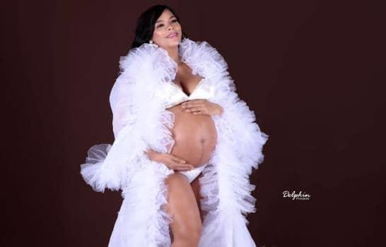 La comunicadora Adenz naranjo anuncia está embarazada de su primer hijo