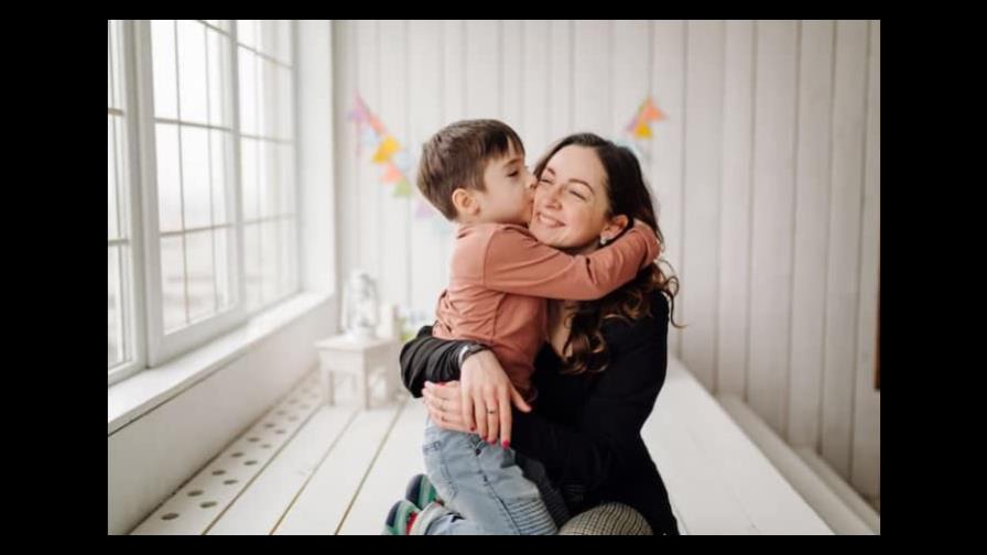 Los desafíos de ser madre en el siglo XXI Los desafíos de ser madre en el siglo XXI