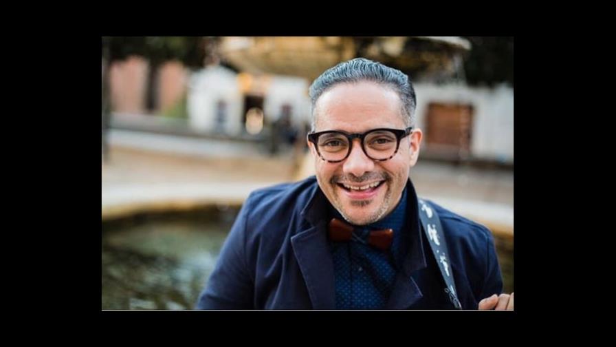 Pavel Núñez, con dos funciones para las madres