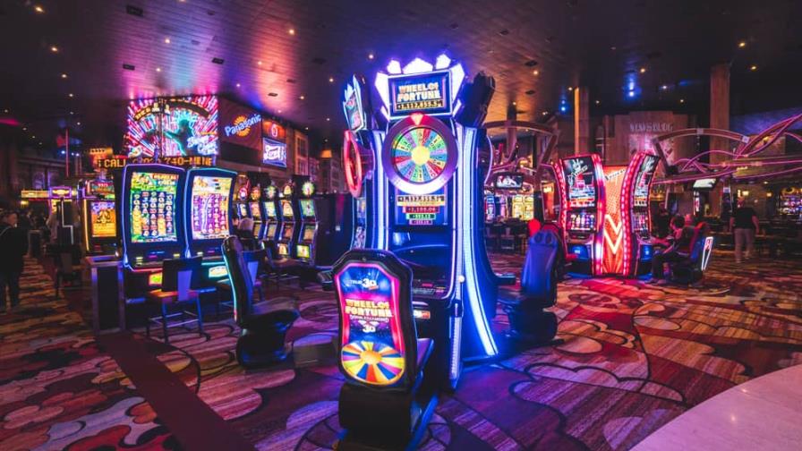 Hombre acusado de tomar US$230 mil de la caridad para apostarlo en un casino Hombre acusado de tomar US$230 mil de la caridad para apostarlo en un casino