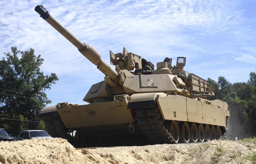 Llegan tanques Abrams de EEUU a Alemania para adiestrar a soldados ucranianos