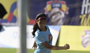 Amalia Leroux marca gol sin estar en la cancha en la Copa Malta Morena de Fútbol