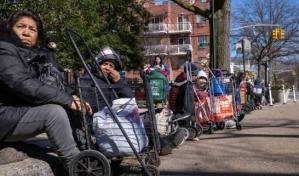 Presentan un manual de orientación en español para inmigrantes recién llegados a Nueva York