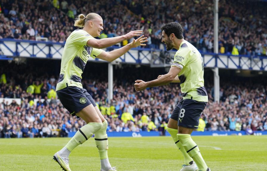 Con otro gol de Haaland, Man City somete a Everton y sigue firme como líder