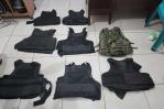 Policía ocupa drogas y ocho chalecos antibalas durante operativo en Moca Policía ocupa drogas y ocho chalecos antibalas durante operativo en Moca