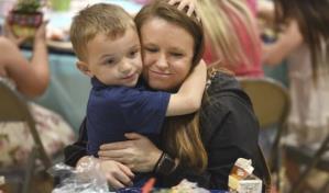 EEUU celebra el Día de las Madres y estas fueron las felicitaciones de Biden y Obama