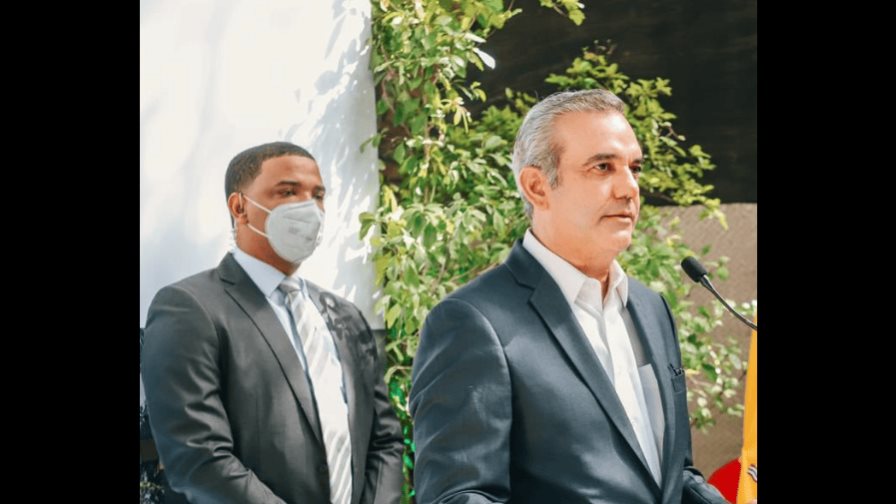 Abinader irá a Santiago a dar condolencias a Abel Martínez por muerte de su madre Abinader irá a Santiago a dar condolencias a Abel Martínez por muerte de su madre