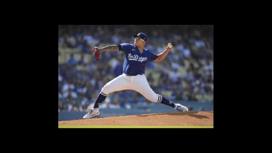 Martínez y Urías conducen a Dodgers a victoria ante Padres