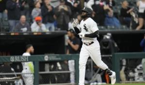 Luis Robert brilla con jonrón y 2 empujadas; Medias Blancas vencen a Astros