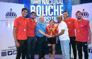 Intec gana Torneo Nacional Universitarios de Boliche