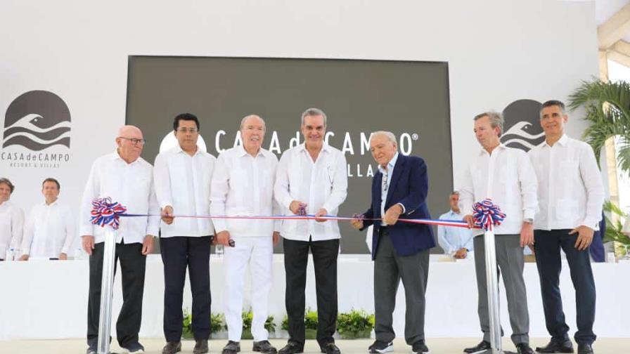 Abinader inaugura nuevo hotel en Casa de Campo