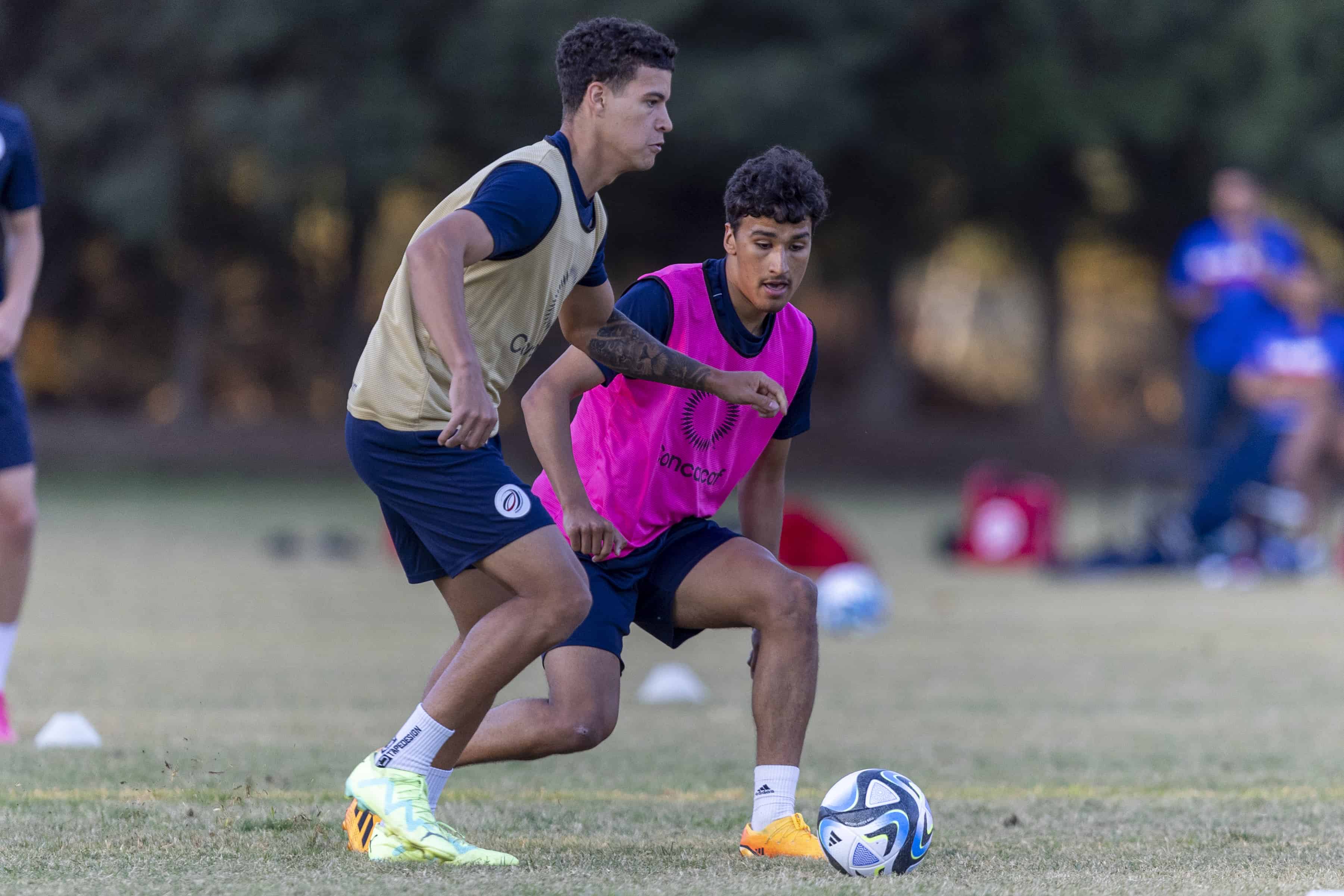 Thomas Jungbauer en el entrenamiento de la Selección Dominicana en Mendoza.