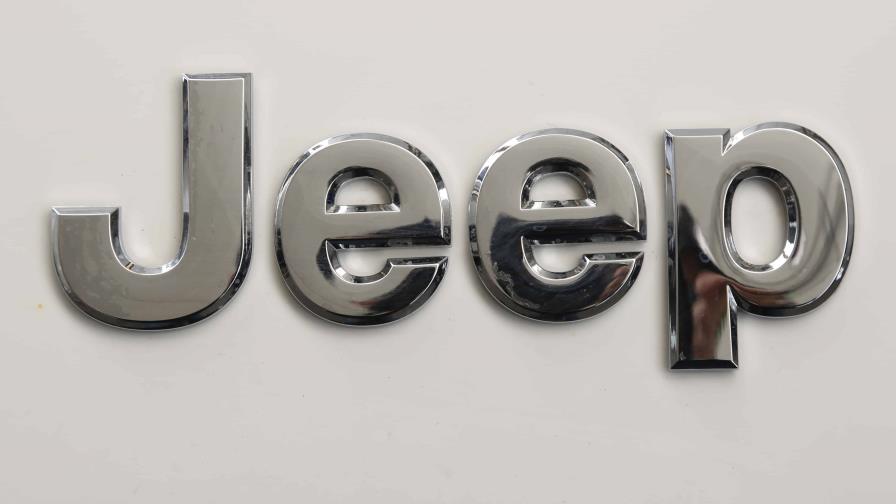 Alerta: Cerca de 220,000 SUVs Jeep Cherokee pueden incendiarse