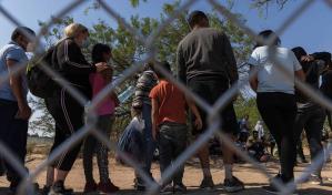 Las detenciones de venezolanos en la frontera de EE.UU. caen un 98 % tras el Título 42