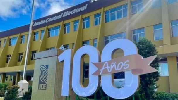 JCE da plazo a partidos para que presenten quejas sobre reservas de candidaturas