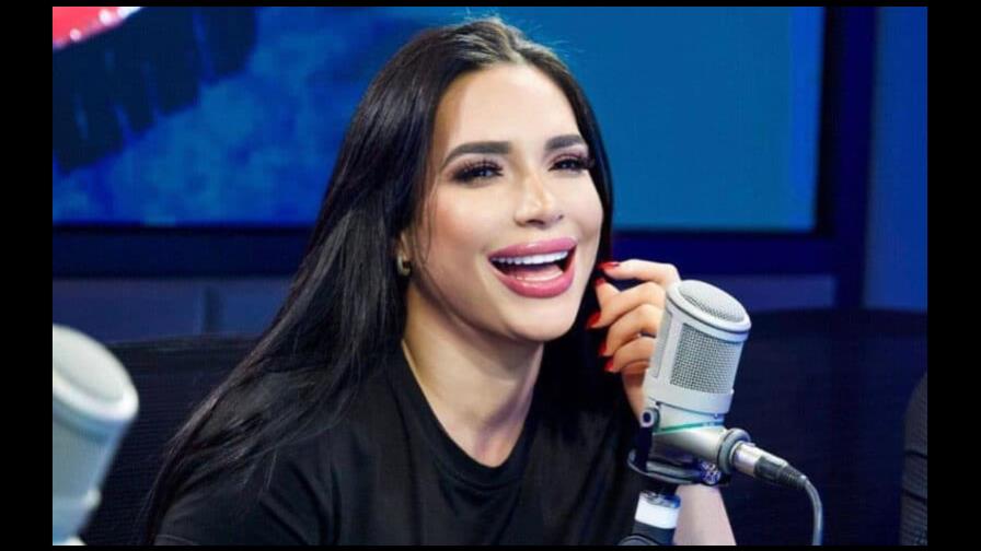 Amelia Alcántara se reintegra a programa radial tras su suspensión indefinida Amelia Alcántara se reintegra a programa radial tras su suspensión indefinida