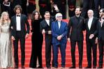 En el Festival de Cannes, las estrellas de cine iluminan la alfombra roja