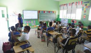 Presentan iniciativa contra violencia en escuelas