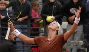 Rune derrota otra vez a Djokovic y avanza a las semis del Abierto de Italia
