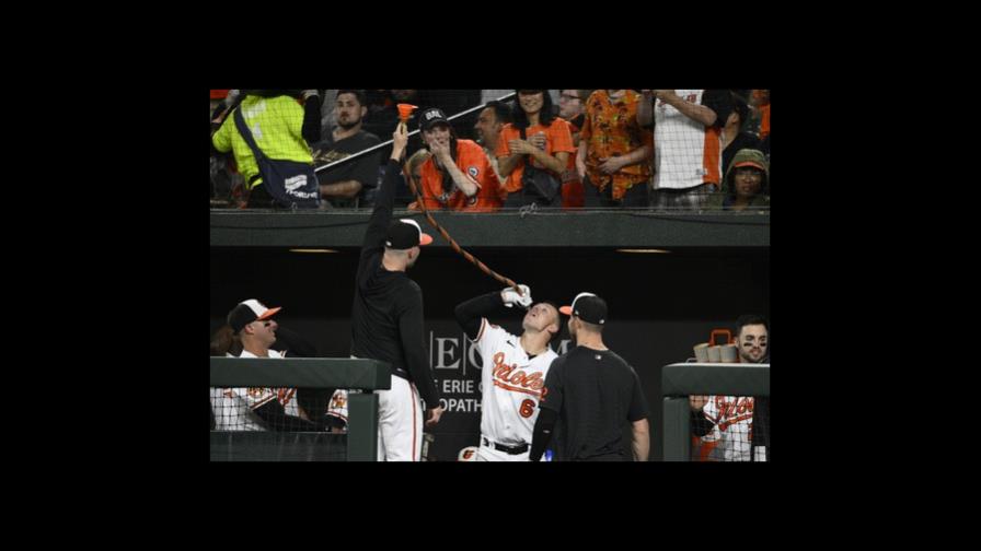 Con jonrón y doble de Mountcastle, Orioles derrotan a Angelinos