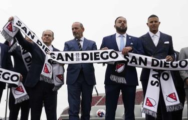 Padres de San Diego, el primer equipo en Grandes Ligas que tendrá  publicidad en su uniforme