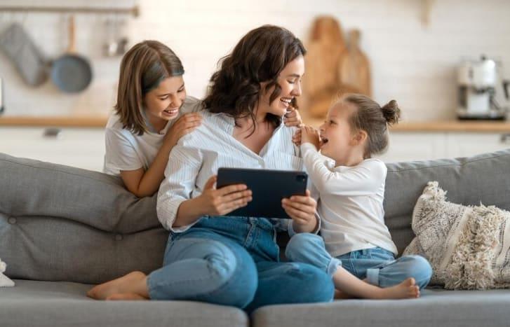 Regalos tecnológicos para hacerle la vida más fácil a mamá