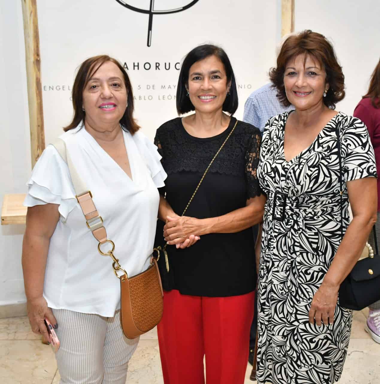 Eunice Luna, Alicia Madera y Ninoska Morato´.