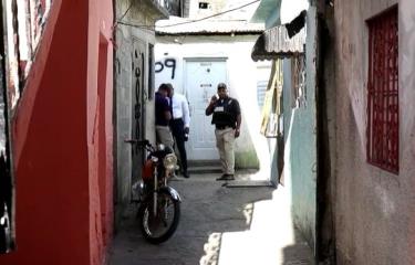 Hombre que mató ayer a su pareja en San Cristóbal se suicida de un disparo en la cabeza