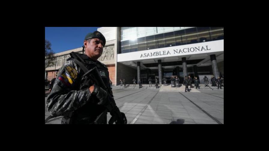 La Corte Constitucional de Ecuador rechaza demandas contra la disolución del Parlamento