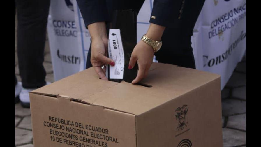 El Consejo Electoral de Ecuador da inicio a los comicios generales anticipados