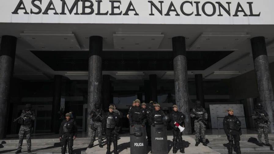 Ecuador: en medio de la crisis política, emergen los posibles candidatos para nuevos comicios