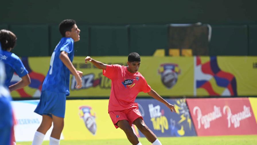 Previa: La Salle enfrenta al Lux Mundi para abrir la jornada matutina de los cuartos de final en Copa Malta Morena de Fútbol Previa: La Salle enfrenta al Lux Mundi para abrir la jornada matutina de los cuartos de final en Copa Malta Morena de Fútbol