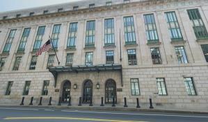 Militar de EEUU acusado de filtrar documentos secretos permanecerá preso