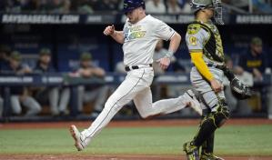 Con elevado de sacrificio de Francisco Mejía, Rays ganan 1-0 a Cerveceros