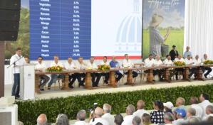  Abinader: Agricultores son el sostén de la alimentación nacional