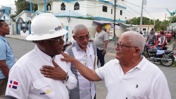 Edeeste interviene Higüey con operativo integral para mejorar servicio